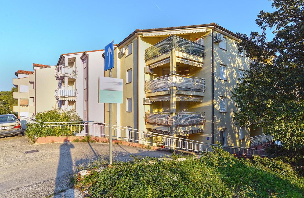 Apartment 2207 Pula Exterior foto
